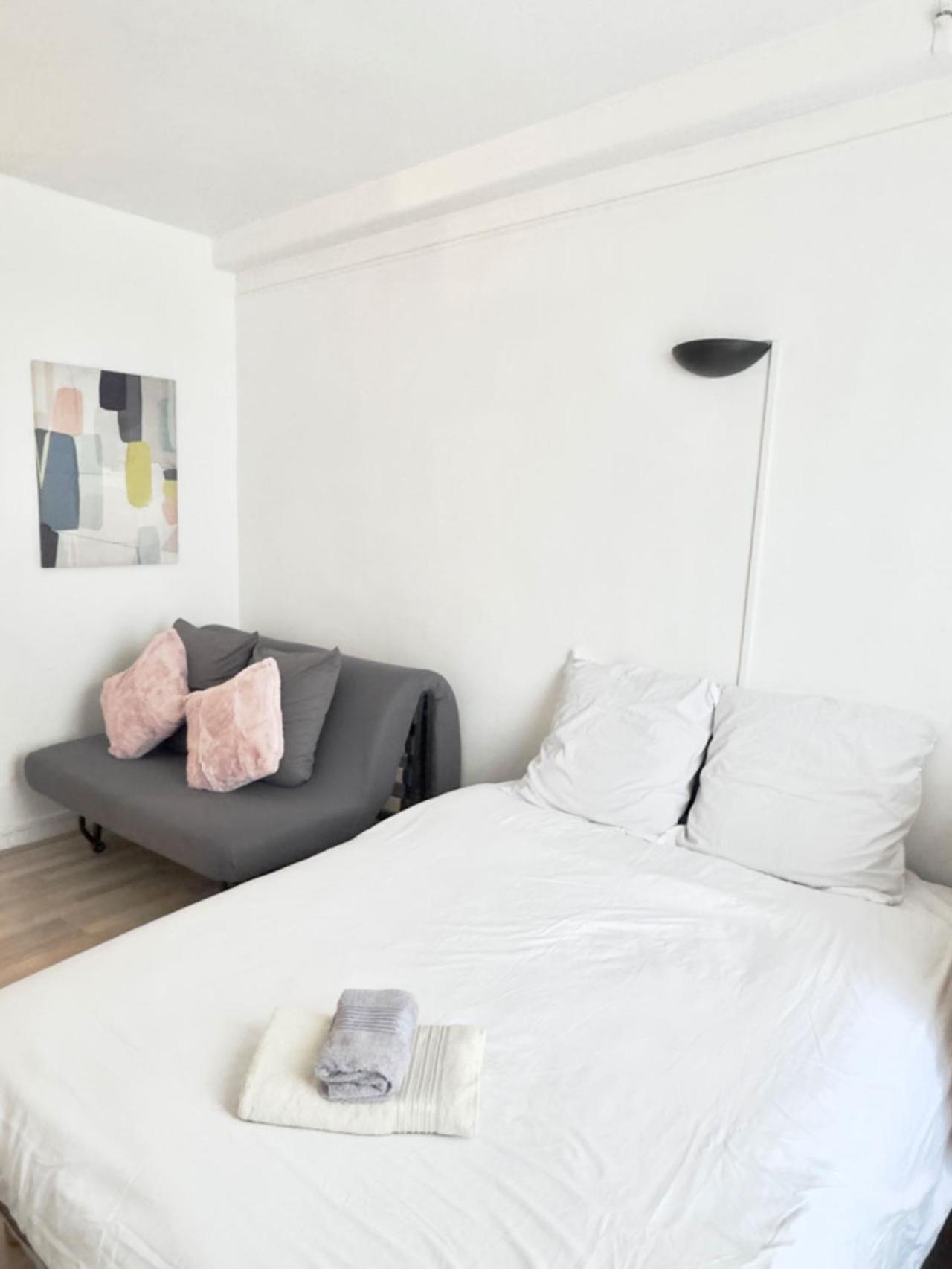 Devenez Voisin Du President Apartamento Paris Exterior foto